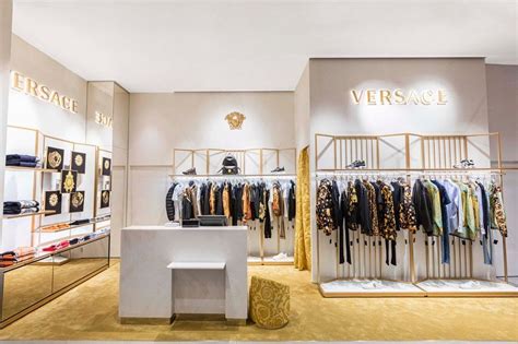 versace galeries lafayette|Versace .